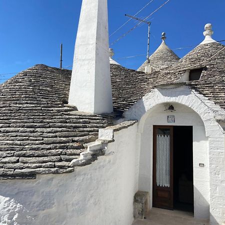 A Due Passi Dal Centro - Trullo Apartment Alberobello Ngoại thất bức ảnh