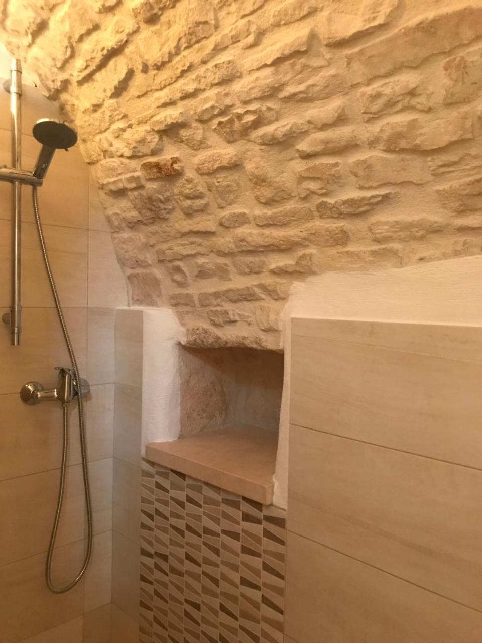 A Due Passi Dal Centro - Trullo Apartment Alberobello Ngoại thất bức ảnh